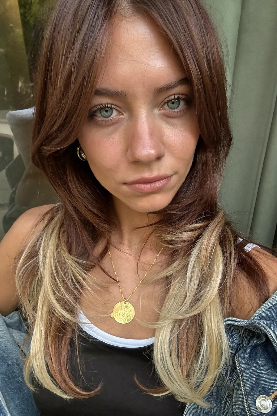Soft Face-Framing Balayage Brunette Long Layered Cut With Contrast
