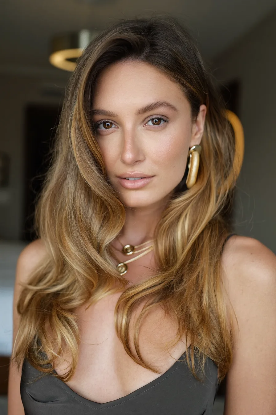 Soft Layered Caramel Brown Shoulder-Length Cut with Face-Framing Pieces