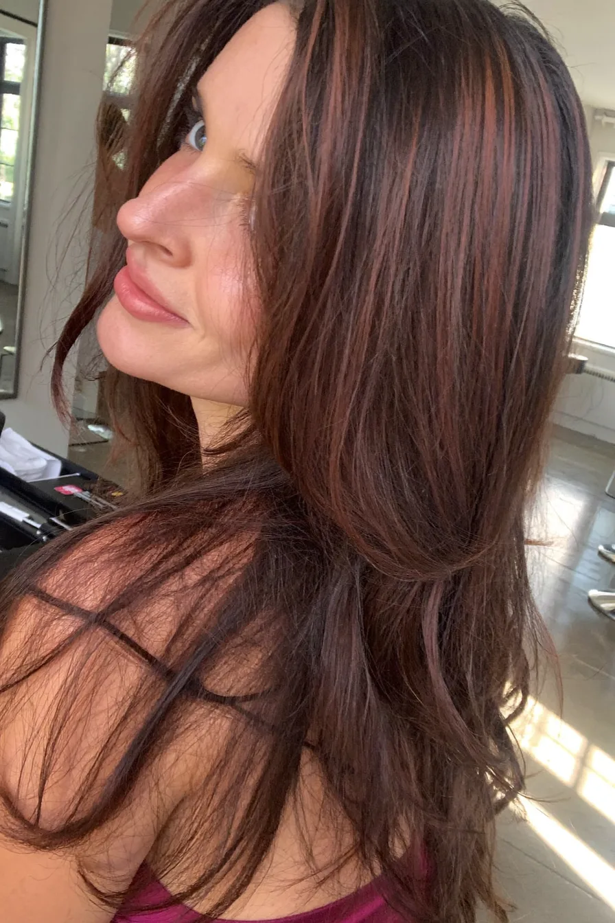 Layered Shoulder-Length Chestnut Brown Cut for Effortless Movement