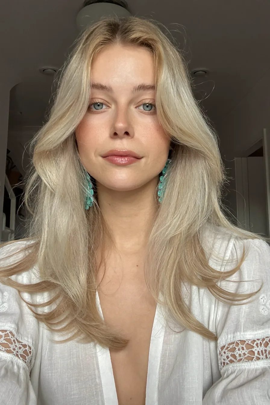 Soft Face-Framing Layers for Shoulder-Length Layered Hair